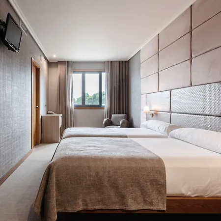 Hotel Pensua Punta Del 3*